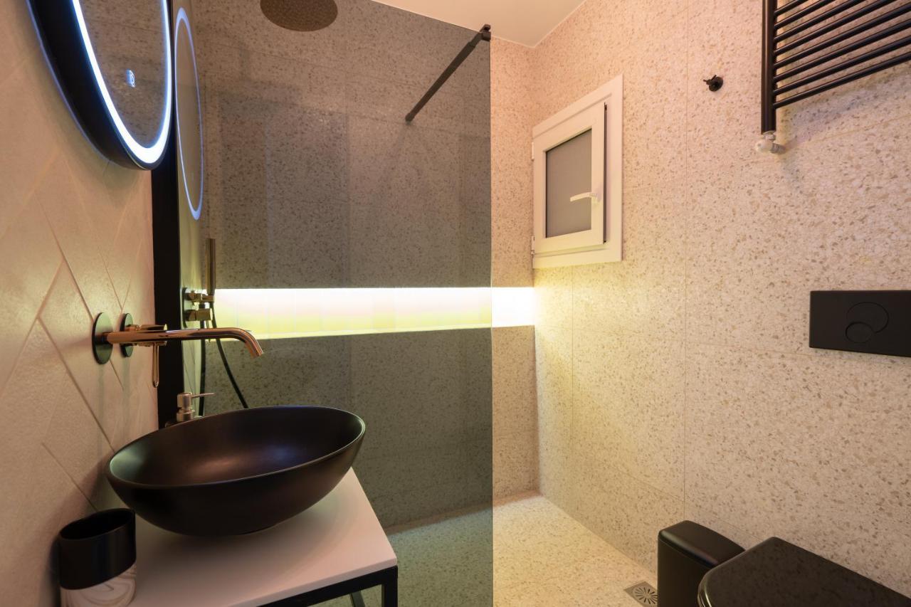 Deluxe 4 Bedrooms In Center Appartement Athene