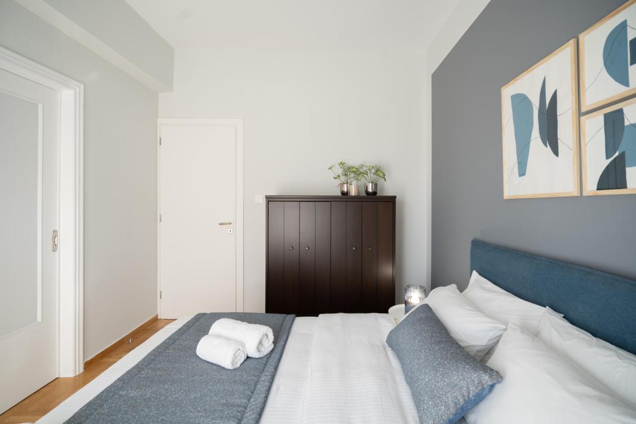 Deluxe 4 Bedrooms In Center *