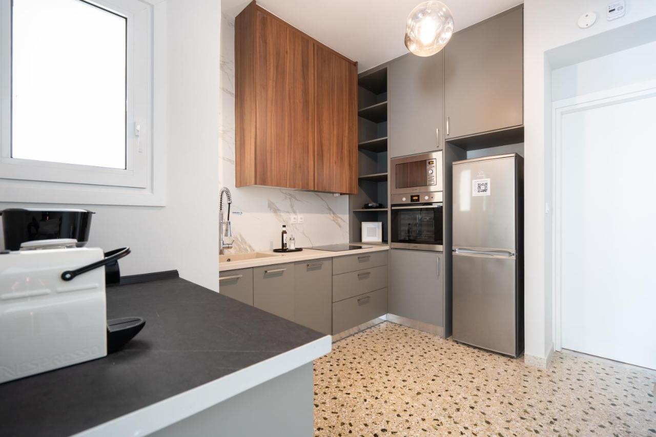 Deluxe 4 Bedrooms In Center * Athene